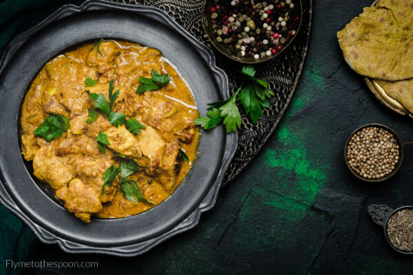 Indyjskie curry z kurczakiem i jogurtem 