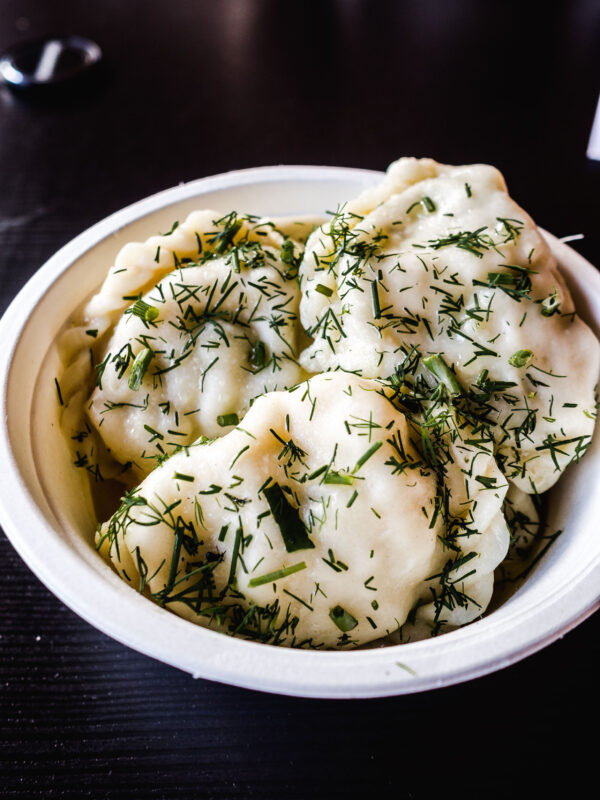 Kartoflaniki - delikatne pierogi ziemniaczane Gdzie zjeść na Podlasiu 